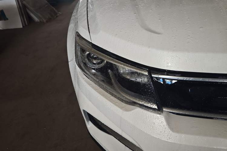 Used CHANGAN CS35PLUS 2019 1.6L Manual E-Link Upgrade Edition Right Front Headlight
