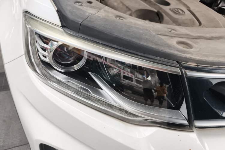 Used CHANGAN CS35PLUS 2019 1.6L Manual Chuanlian Edition Right Front Headlight