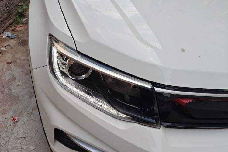 Used CHANGAN CS35PLUS 2019 1.4T DCT Chuanlian Blue Whale Edition Right Front Headlight