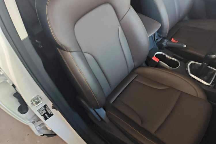 Used CHANGAN CS35PLUS 2019 1.6L Manual Chuanlian Edition Right Front Seat