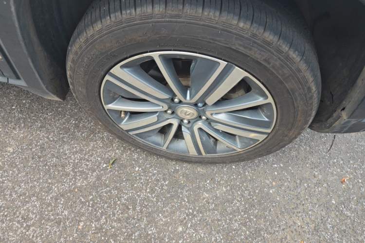 Used CHANGAN CS35PLUS 2019 1.6L Manual Chuanlian Edition Right Front Wheel Hub