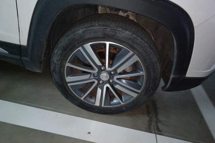 Used CHANGAN CS35PLUS 2019 1.6L Automatic Changlian Edition Right Front Wheel Hub