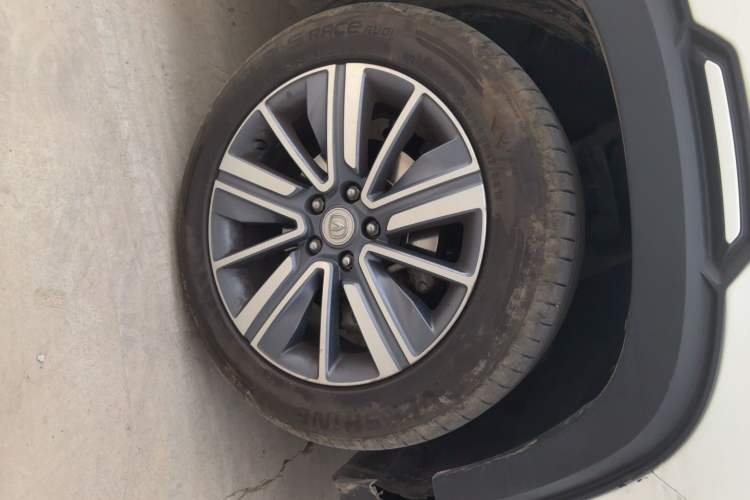 Used CHANGAN CS35PLUS 2019 1.6L Automatic Changlian Edition Right Front Wheel Hub