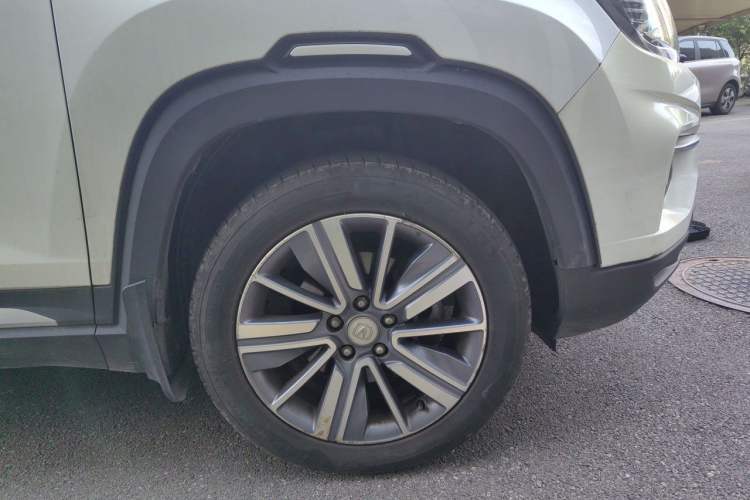Used CHANGAN CS35PLUS 2019 1.6L Automatic Changlian Edition Right Front Wheel Hub