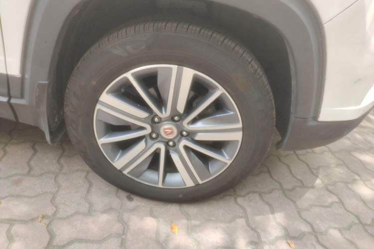 Used CHANGAN CS35PLUS 2019 1.6L Manual Chuanlian Edition Right Front Wheel Hub