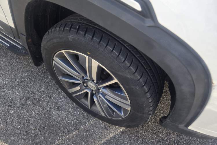 Used CHANGAN CS35PLUS 2019 1.6L Manual Chuanlian Edition Right Front Wheel Hub