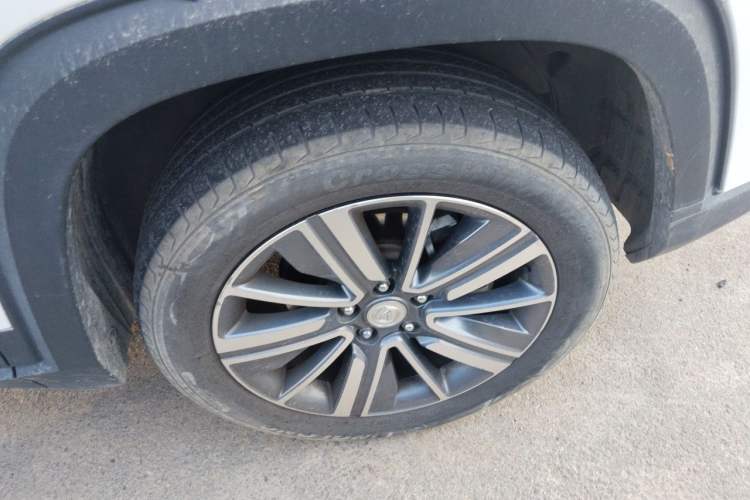 Used CHANGAN CS35PLUS 2019 1.6L Manual Chuanlian Edition Right Front Wheel Hub