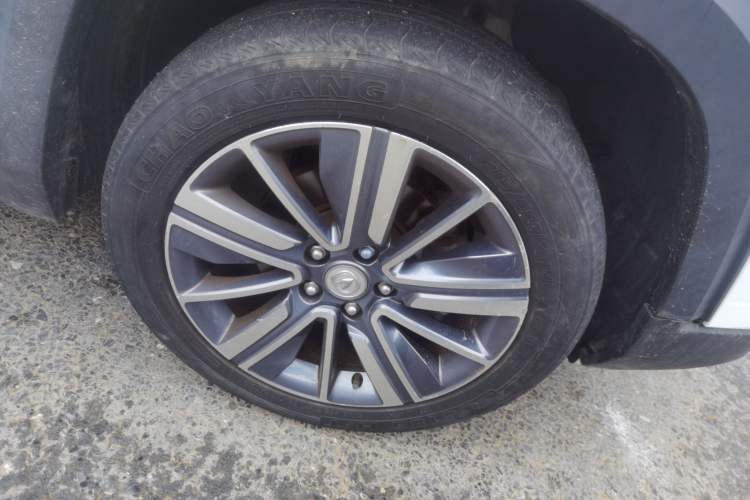 Used CHANGAN CS35PLUS 2019 1.4T DCT Chuanlian Blue Whale Edition Right Front Wheel Hub
