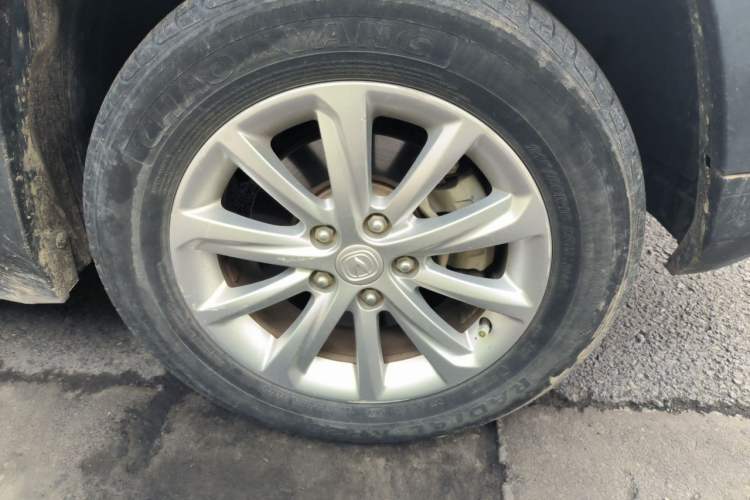 Used CHANGAN CS35PLUS 2019 1.6L Manual E-Link Upgrade Edition Right Front Wheel Hub