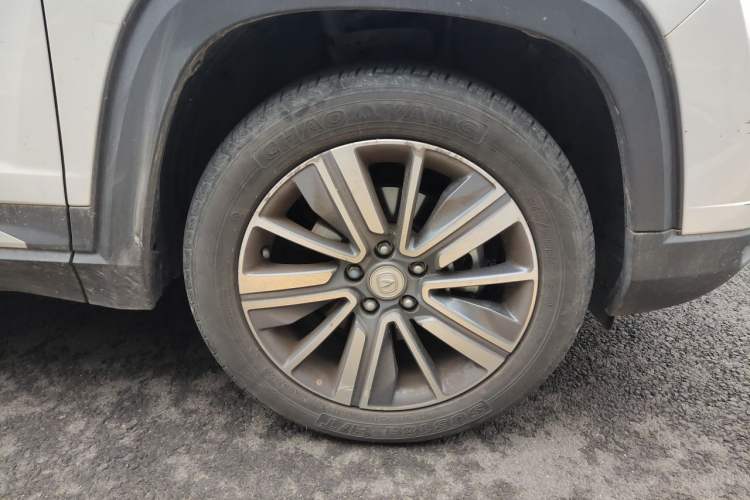 Used CHANGAN CS35PLUS 2019 1.4T DCT Chuanlian Blue Whale Edition Right Front Wheel Hub