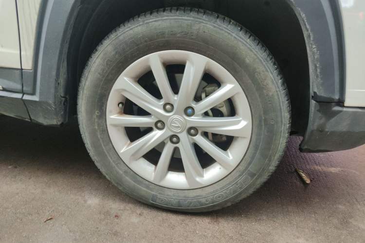 Used CHANGAN CS35PLUS 2019 1.6L Automatic Yue Lian Upgrade Edition Right Front Wheel Hub