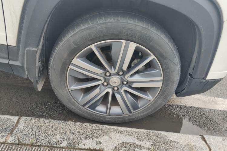 Used CHANGAN CS35PLUS 2019 1.6L Automatic Changlian Edition Right Front Wheel Hub