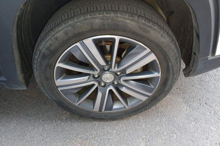 Used CHANGAN CS35PLUS 2019 1.6L Automatic Changlian Edition Right Front Wheel Hub