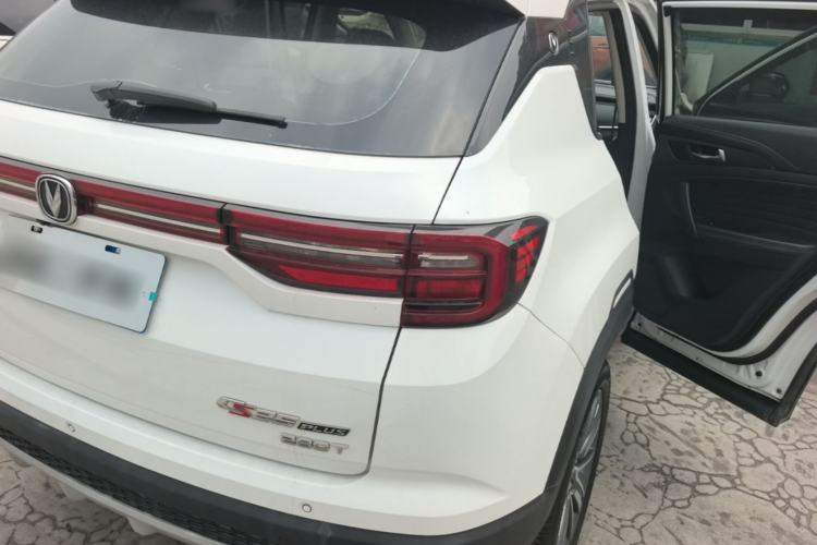 Used CHANGAN CS35PLUS 2019 1.4T DCT Chuanlian Blue Whale Edition Right Rear Taillight