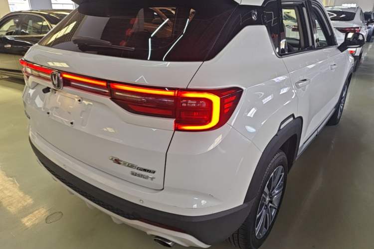 Used CHANGAN CS35PLUS 2019 1.4T DCT Chuanlian Blue Whale Edition Right Rear Taillight
