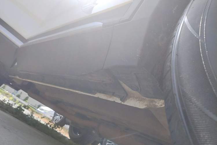 Used CHANGAN CS35PLUS 2019 1.4T DCT Chuanlian Blue Whale Edition Right Side Sill