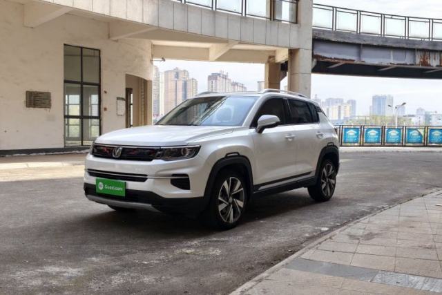 Ojetý CHANGAN CS35PLUS 2019 1.4T DCT CoolLink Blue Whale Edition