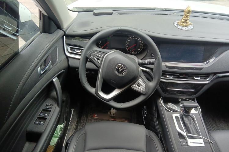 Used CHANGAN CS35PLUS 2019 1.4T DCT New Sharp Blue Whale Edition Steering Wheel
