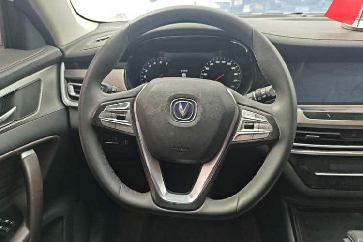 Used CHANGAN CS35PLUS 2019 1.6L Automatic Changlian Edition Steering Wheel