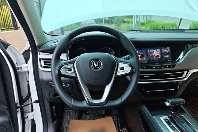 Used CHANGAN CS35PLUS 2019 1.4T DCT Chuanlian Blue Whale Edition Steering Wheel