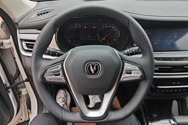 Used CHANGAN CS35PLUS 2019 1.6L Automatic Changlian Edition Steering Wheel