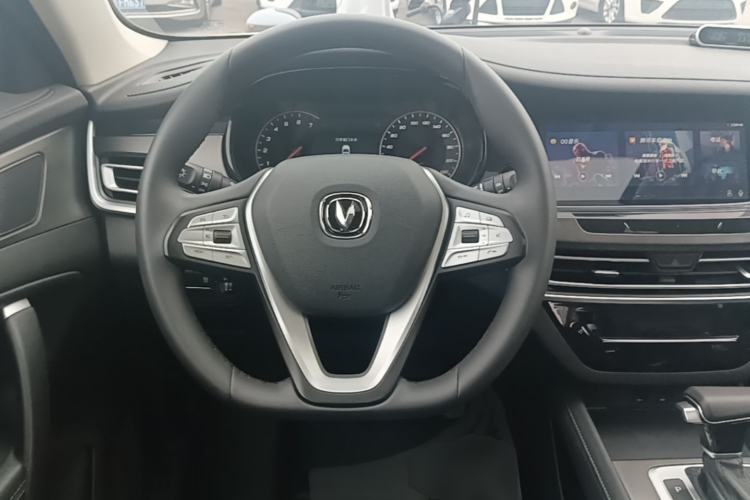 Used CHANGAN CS35PLUS 2019 1.4T DCT Chuanlian Blue Whale Edition Steering Wheel