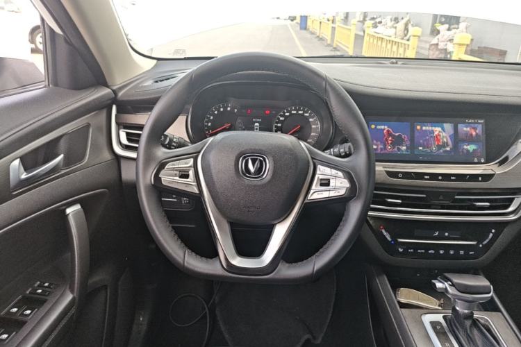 Used CHANGAN CS35PLUS 2019 1.4T DCT Chuanlian Blue Whale Edition Steering Wheel