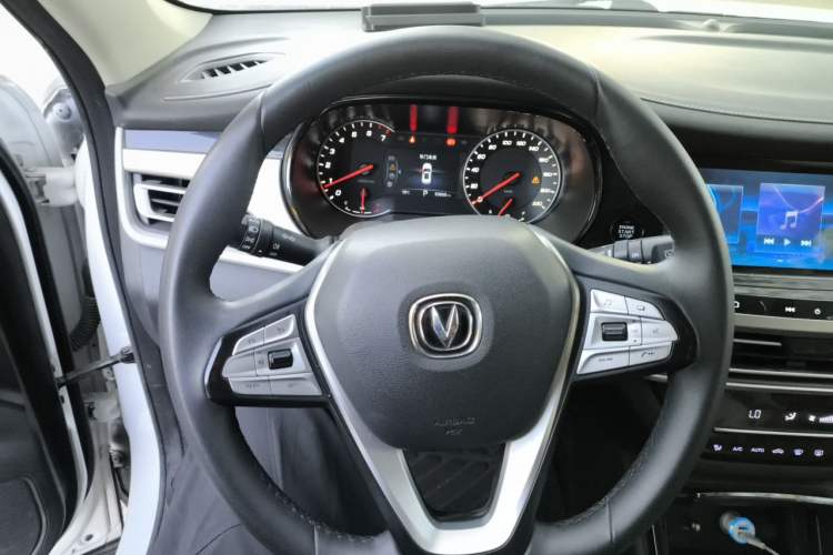 Used CHANGAN CS35PLUS 2019 1.6L Automatic Changlian Edition Steering Wheel