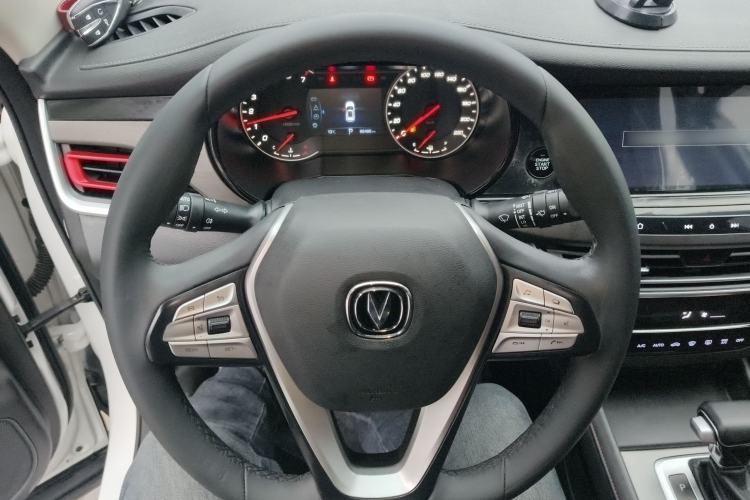 Used CHANGAN CS35PLUS 2019 1.4T DCT Chuanlian Blue Whale Edition Steering Wheel