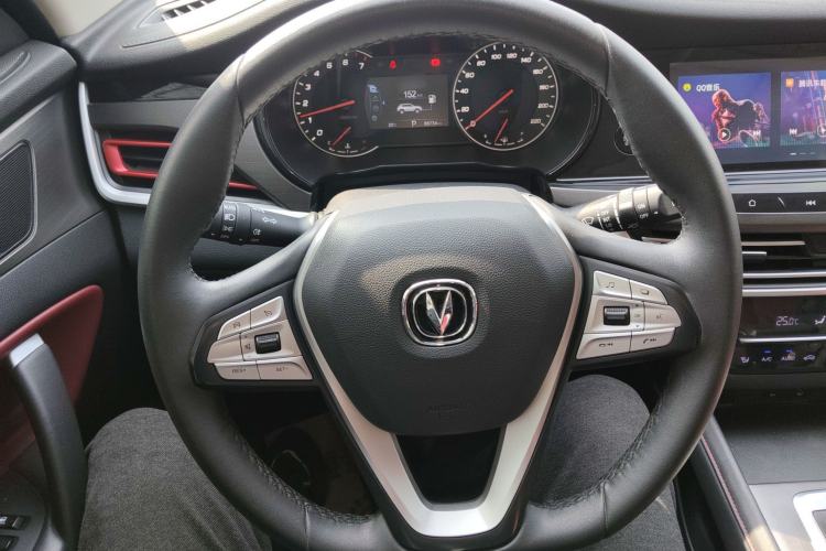 Used CHANGAN CS35PLUS 2019 1.4T DCT Chuanlian Blue Whale Edition Steering Wheel