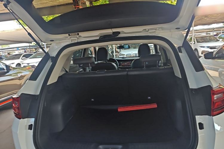 Used CHANGAN CS35PLUS 2019 1.6L Manual Chuanlian Edition Trunk