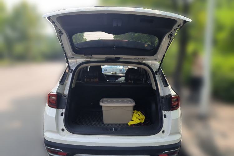 Used CHANGAN CS35PLUS 2019 1.6L Manual E-Link Upgrade Edition Trunk