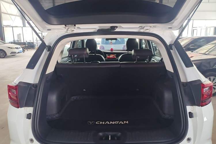 Used CHANGAN CS35PLUS 2019 1.6L Manual Chuanlian Edition Trunk