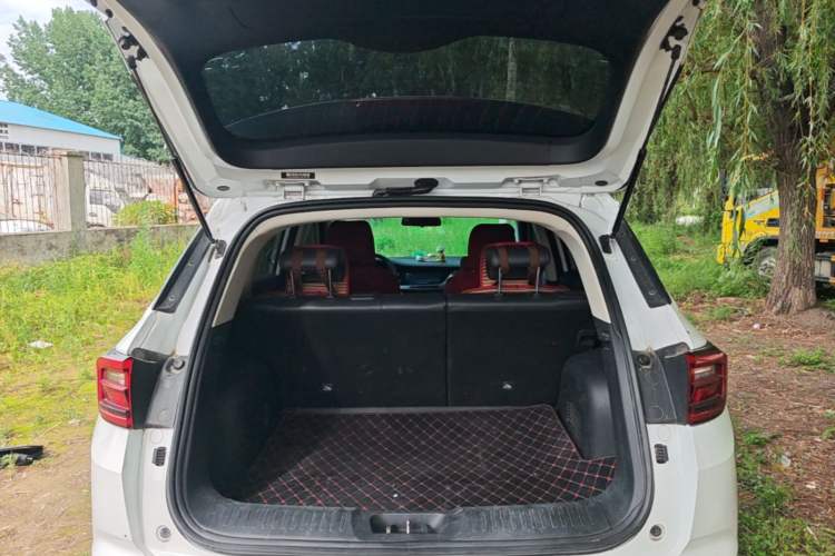Used CHANGAN CS35PLUS 2019 1.4T DCT Chuanlian Blue Whale Edition Trunk