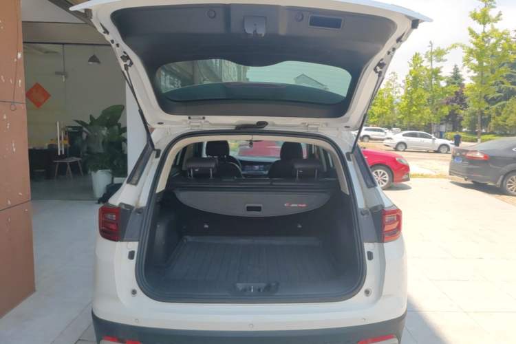Used CHANGAN CS35PLUS 2019 1.4T DCT CoolLink Blue Whale Edition Trunk
