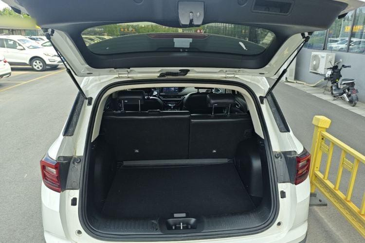 Used CHANGAN CS35PLUS 2019 1.4T DCT Chuanlian Blue Whale Edition Trunk