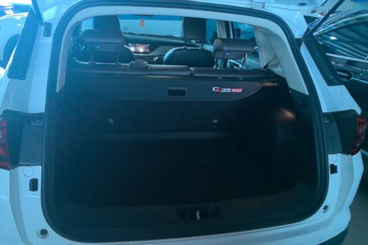 Used CHANGAN CS35PLUS 2019 1.6L Manual Chuanlian Edition Trunk