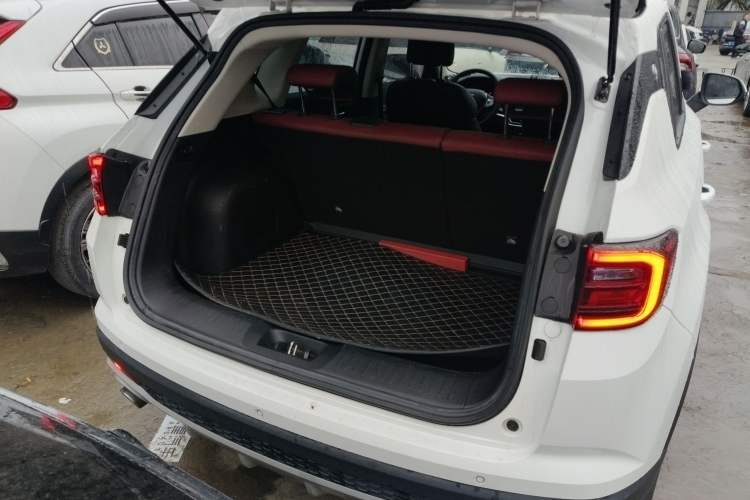 Used CHANGAN CS35PLUS 2019 1.4T DCT Chuanlian Blue Whale Edition Trunk