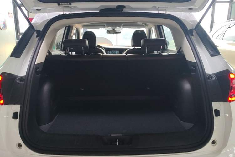 Used CHANGAN CS35PLUS 2019 1.6L Manual Chuanlian Edition Trunk