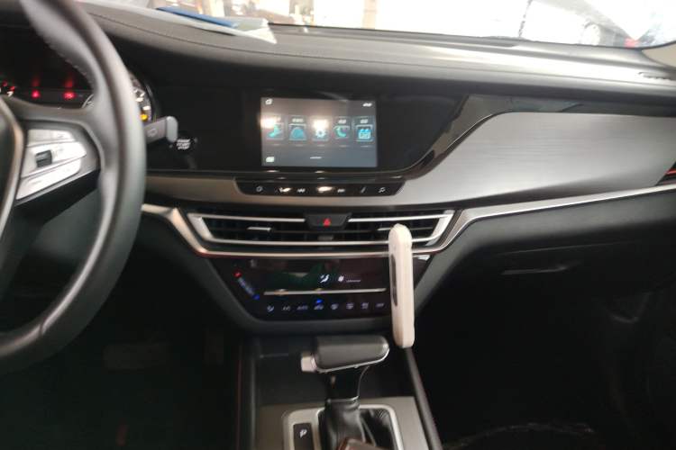 Used CHANGAN CS35PLUS 2020 1.4T DCT Yue Lian Blue Whale Edition Audio And AC Panel