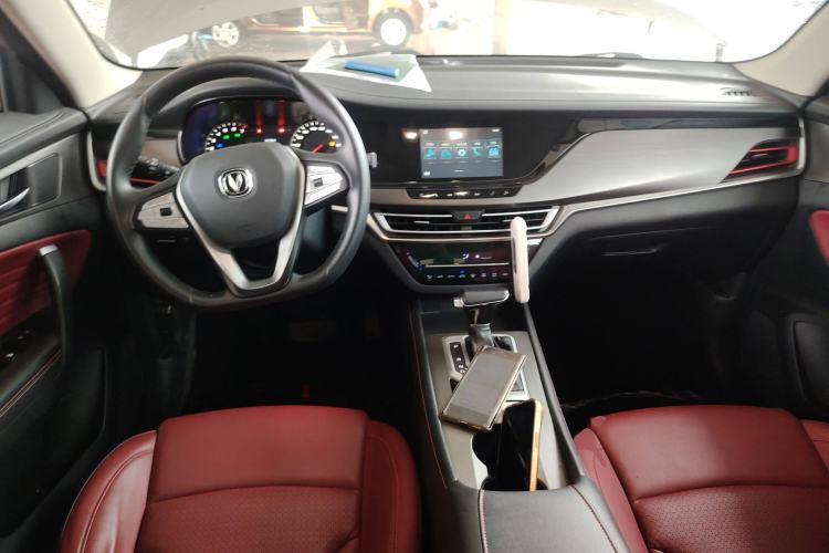 Used CHANGAN CS35PLUS 2020 1.4T DCT Yue Lian Blue Whale Edition Center Console