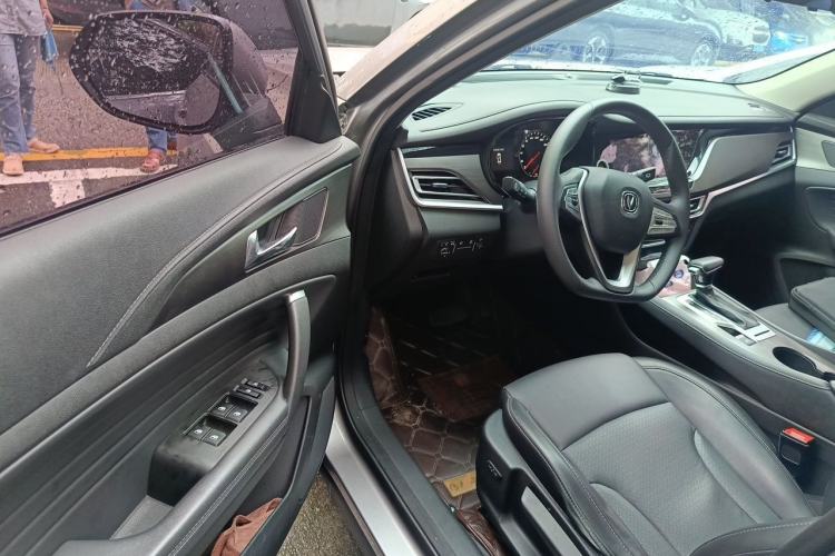 Used CHANGAN CS35PLUS 2020 1.4T DCT Yue Lian Blue Whale Edition Driver Seat