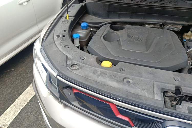 Used CHANGAN CS35PLUS 2020 1.4T DCT Yue Lian Blue Whale Edition Engine Bay Right