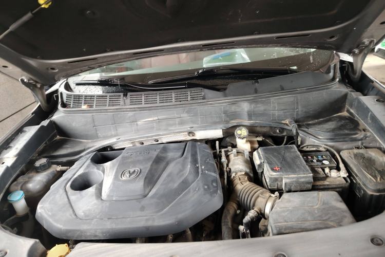 Used CHANGAN CS35PLUS 2020 1.4T DCT Yue Lian Blue Whale Edition Engine Bay