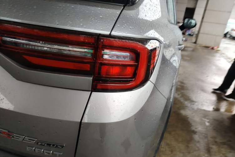 Used CHANGAN CS35PLUS 2020 1.4T DCT Yue Lian Blue Whale Edition Exterior 2