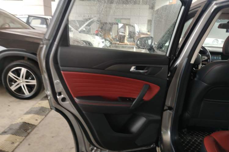 Used CHANGAN CS35PLUS 2020 1.4T DCT Yue Lian Blue Whale Edition Interior 5