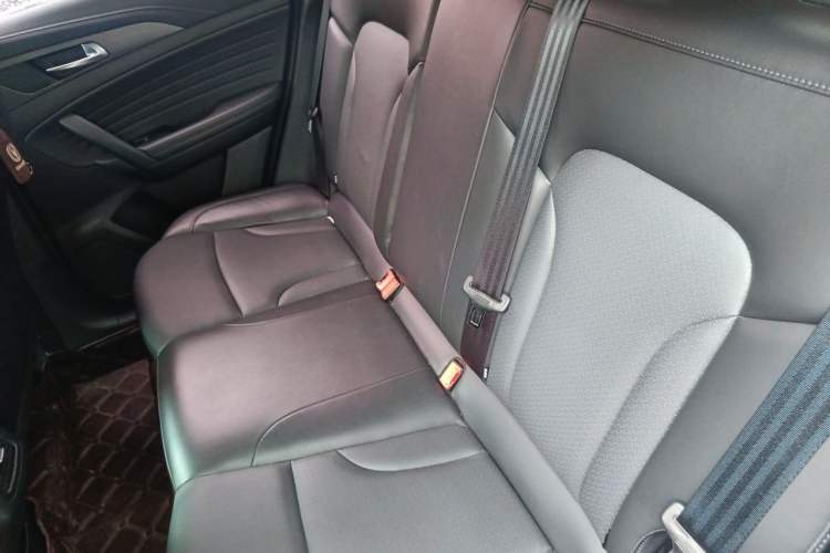 Used CHANGAN CS35PLUS 2020 1.4T DCT Yue Lian Blue Whale Edition Left Rear Seat