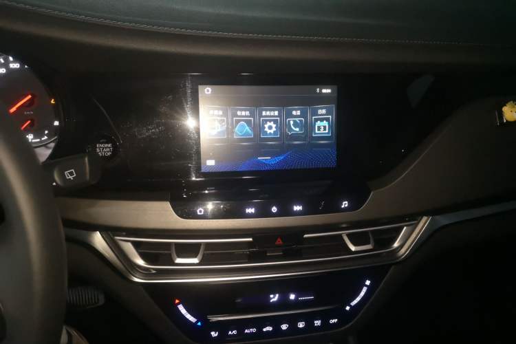 Used CHANGAN CS35PLUS 2020 1.4T DCT Yue Lian Blue Whale Edition Audio And AC Panel