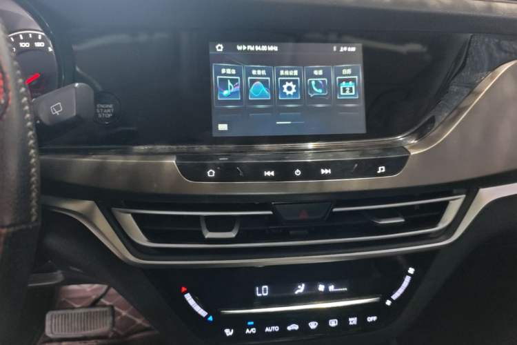 Used CHANGAN CS35PLUS 2020 1.4T DCT Yue Lian Blue Whale Edition Audio And AC Panel