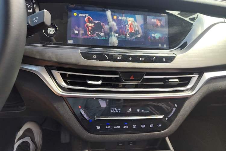 Used CHANGAN CS35PLUS 2020 1.4T DCT Yue Lian Blue Whale Edition Audio And AC Panel